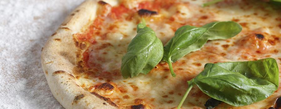 Napolitana com Pinot Grigio É a mais leve das pizzas, pode apostar!