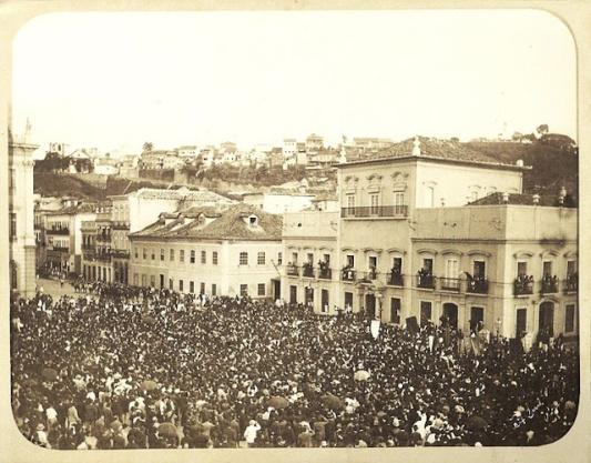 O fim da escravidão não acarretou a falência do Brasil como previa.