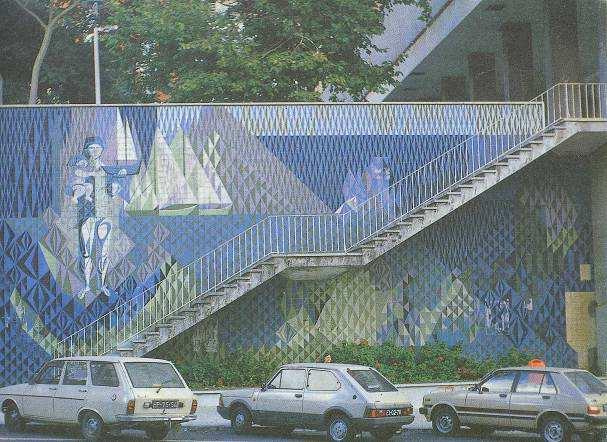 Azulejos na arquitectura I Século XX Maria Keil, O pescador,