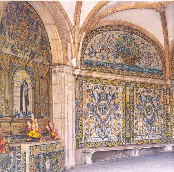 Cinco séculos de presença em Portugal I Século XVII Azulejos