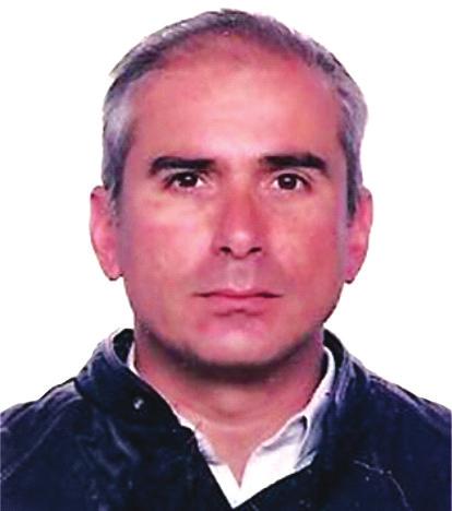 Currículo do professor-autor Bruno Ferraz de Oliveira é engenheiro metalurgista formado pelo Departamento de Engenharia Metalúrgica e de Materiais (DMET/EEUFMG), em julho de 1983.