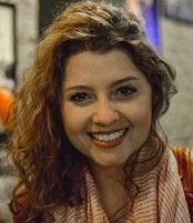 Aline Maciel Pereira Licenciada em Letras Português/Inglês pela Universidade Federal do Rio Grande do Sul. Possui experiência em pesquisa e docência.