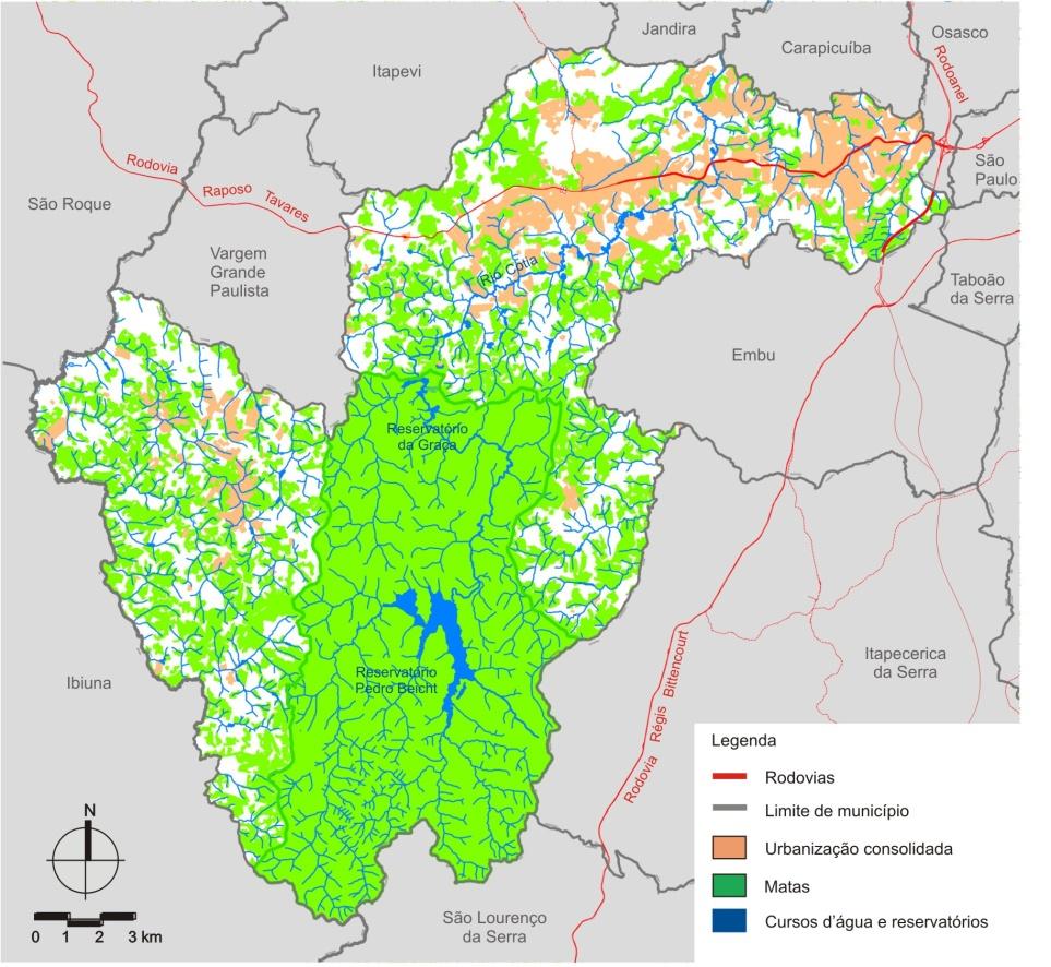 significativas, distribuídas de modo pulverizado ao longo do território (figura 5). Segundo os critérios de Forman 7, esses elementos correspondem respectivamente a uma matriz e diversos fragmentos.