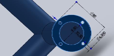 Figura 2 Projeto CAD da sala de balé Figura 3 Visualização detalhada do suporte de fixação das barras de