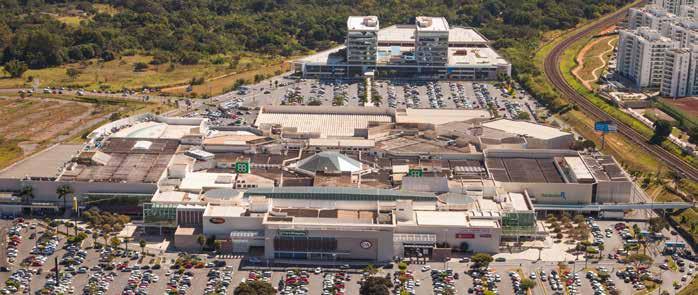 ParkShopping Marco na cidade de Brasília, o Shopping levou grandes nomes do varejo para a Capital Federal no início dos anos 80, proporcionando uma nova experiência de compras.