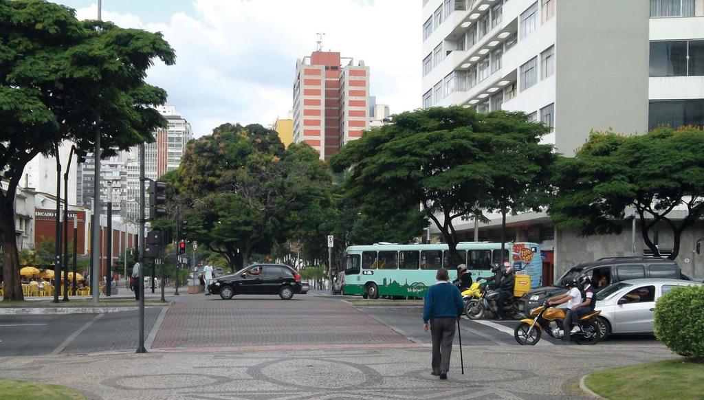 MEDIDAS DE MODERAÇÃO DE TRÁFEGO Lombadas Almofadas Chicanas