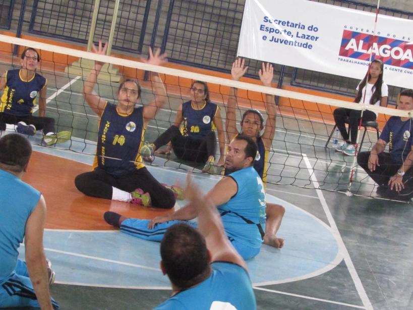 Goalball, Natação e Paravolei, com a par cipação das equipes da