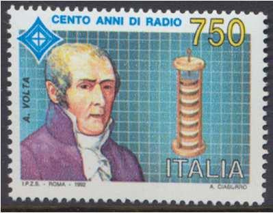 da obra de Galvani, chamado Alessandro Volta, questiona publicamente alguns dos