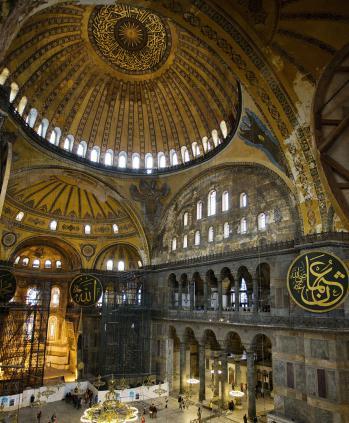 5ª FEIRA: ISTAMBUL - AEROPORTO DE BEN GURION - JERUSALÉM No horário apropriado traslado ao aeroporto de Istambul para embarque no voo com destino a Tel- Aviv (voo não incluso).