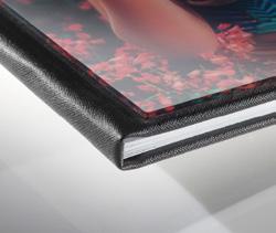 Metalizado Fastbook Plus Acrílico Capa dura revestida em couro sintético branco, preto ou bege e 3 opções de acabamento