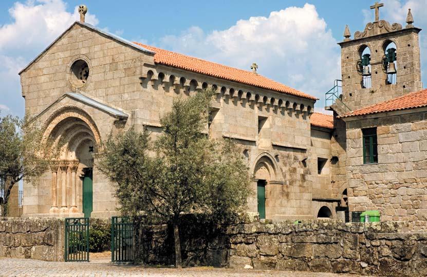 Igreja de São Vicente de Sousa, em