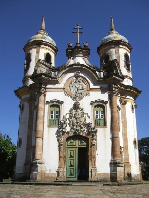 primeiros grandes momentos de originalidade nativa, de brasilidade genuína. ARQUITETURA Outeiro da Glória - RJ uma síntese artística com base em modelos europeus.