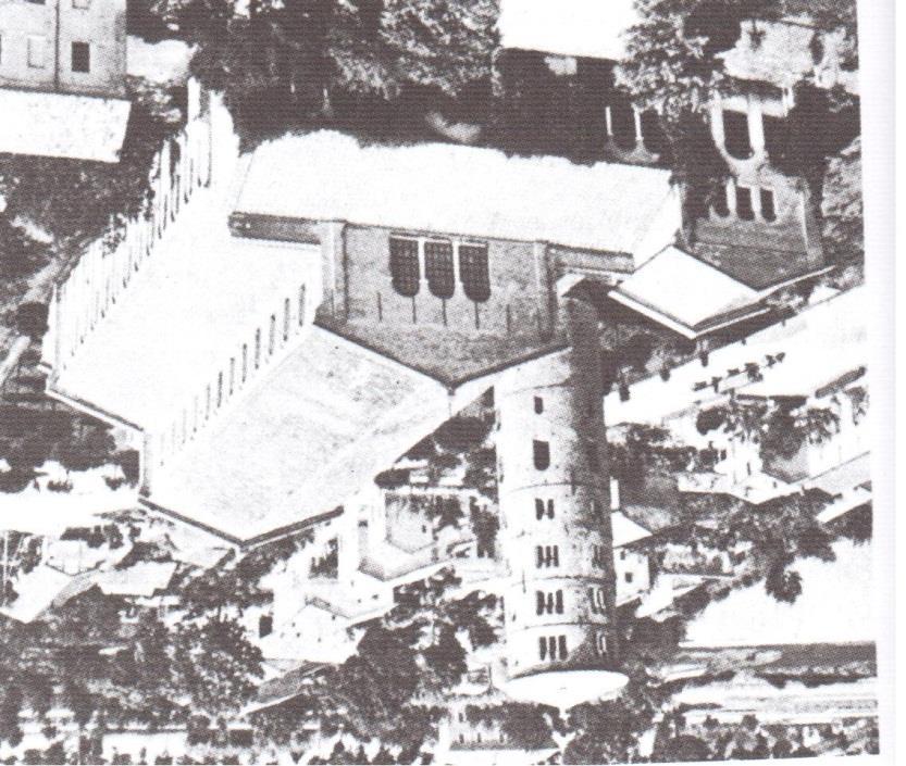 Basílica de Sant Apollinare, Ravena ( 533 549 dc ) Esta basílica foi estruturada com tijolos em estilo romano.