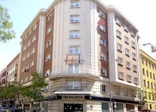 Dia 7. 13/05 Córdoba - Madrid Café da manhã no hotel. Check-out do hotel e transfer para o aeroporto de Barajas em Madrid.