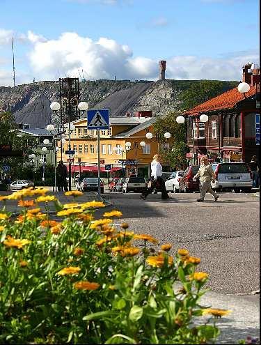 Da extração do minério de ferro nasceu, em 1900, a cidade de Kiruna, no extremo norte da Suécia.