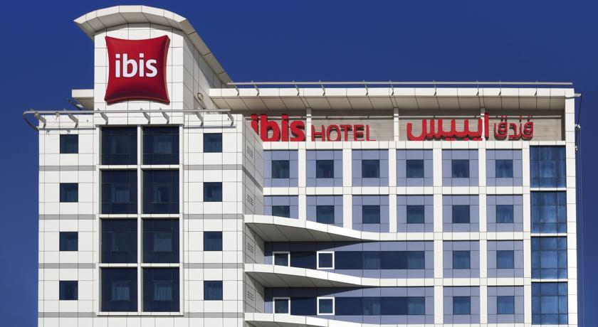 Sugestão de hospedagem: Hotel Ibis Al Barsha Categoria turística O Ibis Al Barsha dispõe de quartos espaçosos com isolamento acústico e possui uma