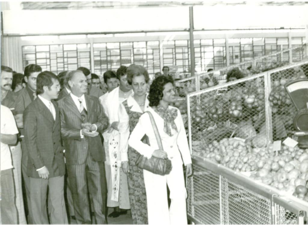 Figura 1 - Inauguração Cobal (Companhia Brasileira de Alimentos) de
