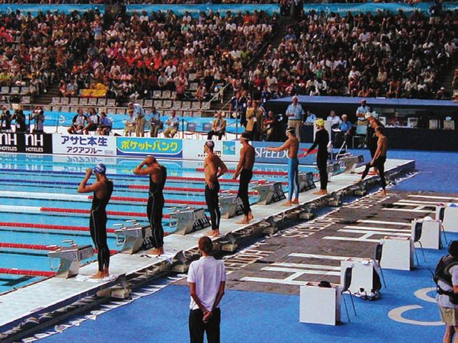 Blocos de piscina de competição Competition Pool Starting Blocks Blocos BCN03 O regulamento da Federação Internacional de Natação (FINA) permite uma inclinação de 0º a 10º na plataforma de apoio do