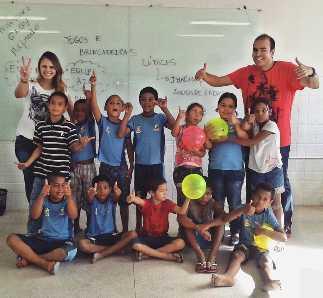 RESULTADOS E DISCURSSÃO Através destas ações, constatamos que os jogos e as brincadeiras no espaço escolar são considerados de suma importância tanto para o desenvolvimento infantil