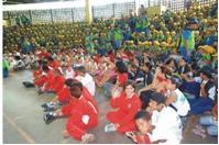 aniversariantes); peças teatrais infantis; palestras (preservação do meio ambiente, saúde bucal, dengue, trânsito); passeios