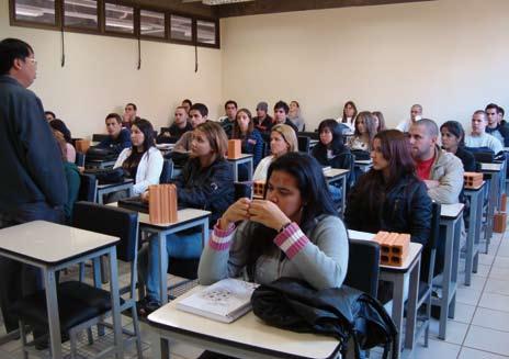 São os novos materiais que abrem o caminho para a inovação, o que os coloca na linha de frente da alta tecnologia nas áreas da construção civil e mecânica, ambiental, indústria química, nuclear,