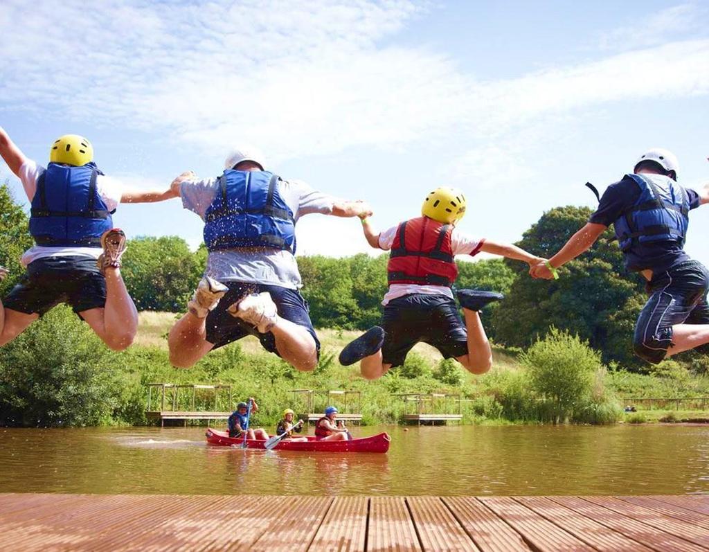 Tour de canoagem na Régua e Tour de Jeep na região; 20% de desconto em tratamentos de SPA e atividades infantis!