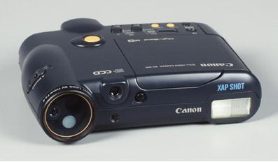 EVOLUÇÃO DAS CÂMERAS FOTOGRÁFICAS Canon RC-250 Xapshot -