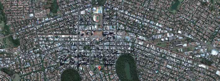 1 Trecho existente em falso túnel Trechos executados em Muro Terrae Maringá - PR, Brasil Figura 1 Imagem de satélite da cidade de Maringá (Google Maps) com a indicação dos trechos 2 Figura 2 Seção