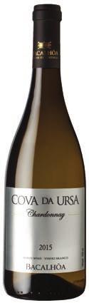 REFª 033084 42,75 18,53 45,00 QTA DO CARMO RESERVA BRANCO 2015 Este alentejano é o primeiro reserva branco da Quinta do Carmo.