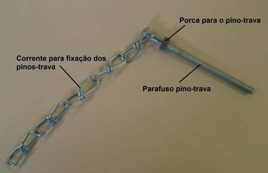 na figura 82 (2 unidades); Figura 82 - Passo 1 - Fixação das corrente Figura 81 - Localização das