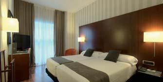 Escolha o seu! Mantenha contacto com os seus amigos graças ao WiFi gratuito em todo o hotel. O Hotel Zenit Coruña é uma garantia de qualidade, serviço profissional personalizado e de comodidade.