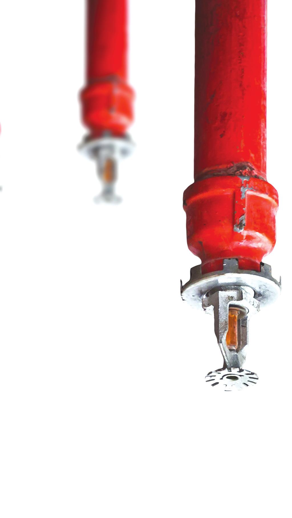 SPRINKLERS teto. Agora ou se coloca sprinkler em tudo ou faz uma parede corta-fogo entre as ocupações, explica o executivo.