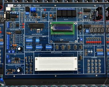 CARACTERÍSTICAS 5 Além disso, é possível gravar microcontroladores externos de diversos tamanhos com o uso de uma placa de expansão (header) ou através de gravação in-circuit.