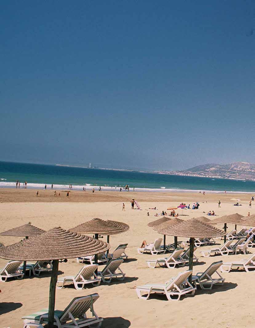 Les Almohades Beach Resort AGADIR Tudo Incluído REFEIÇÕES Restaurante Principal Pequeno Almoço: Buffet das 07:00 às 10:00 Almoço: Buffet Internacional das 12:00 às 14:30 Jantar: Buffet Internacional