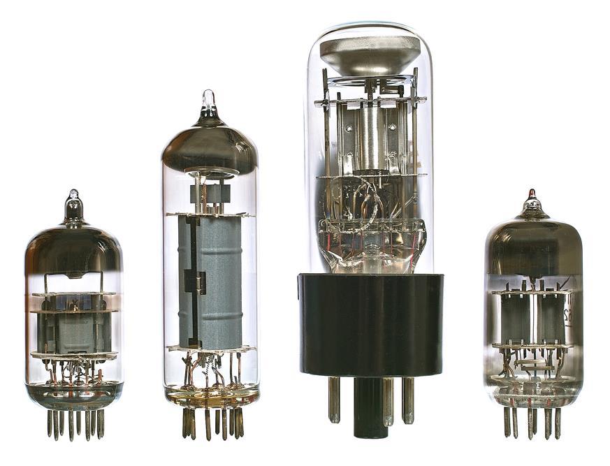 Computadores eletrônicos 1ª Geração (1940-1952) Válvulas