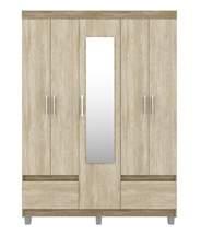 Serial mirror on the central door. Puerta central con espejo de serie. Serial PVC feet.