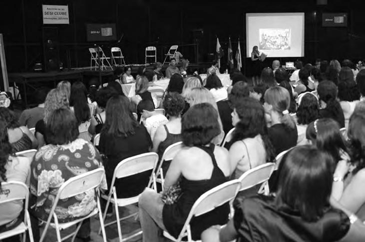 6º Momento Literário de Barra Mansa A 6ª edição do Momento Literário de Barra Mansa, promovido pela Secretaria Municipal de Educação, é a culminância do trabalho realizado nas Salas de Leitura.