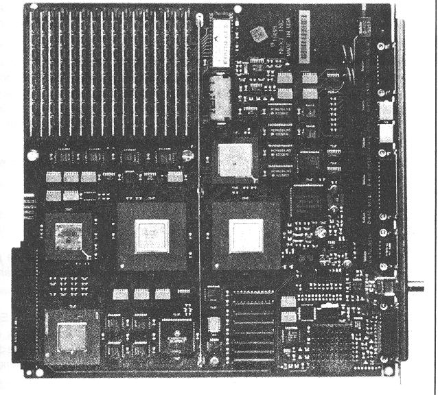 É constituído por elementos básicos, ditos UNIDADES FUNCIONAIS BÁSICAS: Unidade Central de Processamento (CPU). Memória Principal. Unidades de Entrada e Saída.