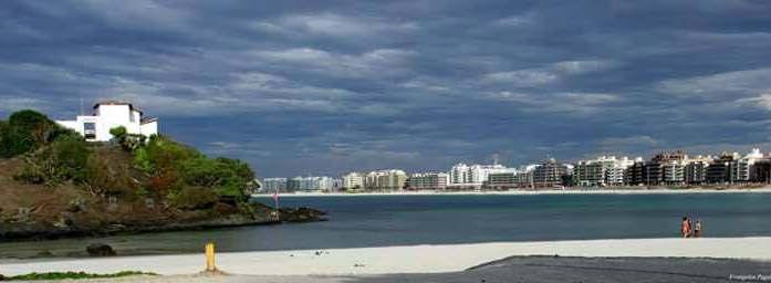 Cabo io, RJ. (Fonte: Ferias do Brasil) Referência quando o assunto é a Região dos Lagos, Cabo Frio capricha no visual e na infra-estrutura.