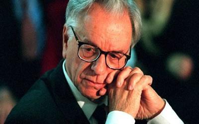 ITAMAR FRANCO - (1992-1995) Criação de um governo de conciliação Presidente de postura discreta (contrário do exibicionismo de