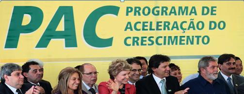 Em janeiro de 2007, foi lançado o PAC (Programa de Aceleração do Crescimento), um conjunto de medidas que visava à aceleração do ritmo de crescimento da economia brasileira, com previsão de