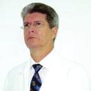 CARLOS MANOEL MENDONÇA DE ARAÚJO: Médico Rdio-oncologist; Doutor em medicin pel Universidde Federl do Rio de Jneiro - UFRJ; Ex presidente d Sociedde Brsileir de Rdioterpi;