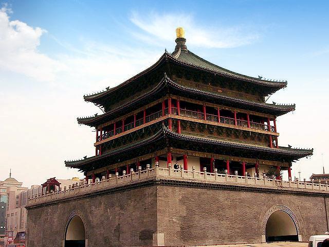The Bell Tower: ou Torre do Sino de Xi an foi construída na Dinastia Ming em 1384, e é o
