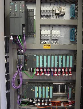 SISTEMA DE CONTROLE - SISTEMA SUPERVISÓRIO - CPU dedicada com hardware da família Siemens S7-400.