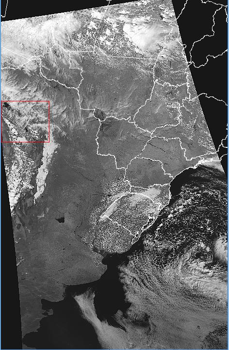 Anais XIII Simpósio Brasileiro de Sensoriamento Remoto, Florianópolis, Brasil, 21-26 abril 2007, INPE, p. 4447-4452. (a) (b) Figura 1.