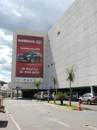 Estacionamento Frontlight Local: Fachada do Shopping