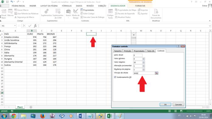 Trabalhando com a barra de rolagem Para trabalhar com a barra de rolagem, vamos utilizar uma tabela já existente na planilha. Primeiramente, é preciso formatar a ferramenta inserida.