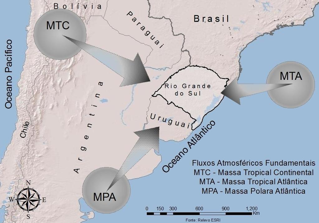 28 Segundo Britto et al (2006), a distribuição da temperatura e das chuvas são influenciadas pela ação das massas de ar agentes no Estado, são elas: Massa Tropical Atlântica (MTA), a qual apresenta