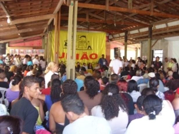 JOSE MARIA AMARAL E FLORESTAN FERNANDES Em 2009, pouco antes do lançamento do programa Minha casa Minha Vida, a UNMP apresentou uma