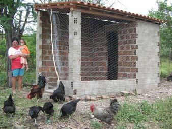 Voz das Mulheres Estou gostando muito de trabalhar na horta, meus filhos ajudam e meu esposo me dar uma força muito grande nos tratos com a horta.